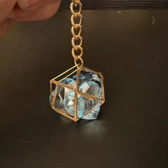 NWT Claire's Blue Gem Heart Geometric Cage Keychain Gold Tone Charm - Picture 3 of 6
